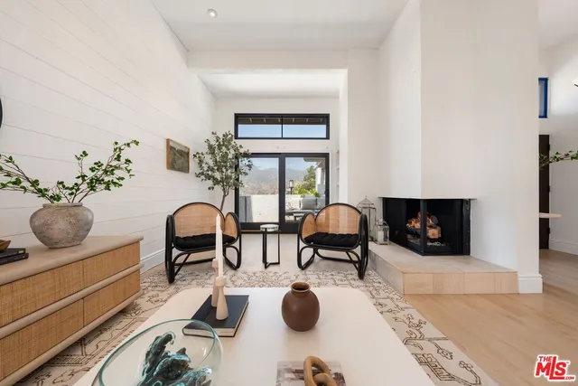 $1,525,000 | 1663 Michael Lane, Pacific Palisades, CA 90272