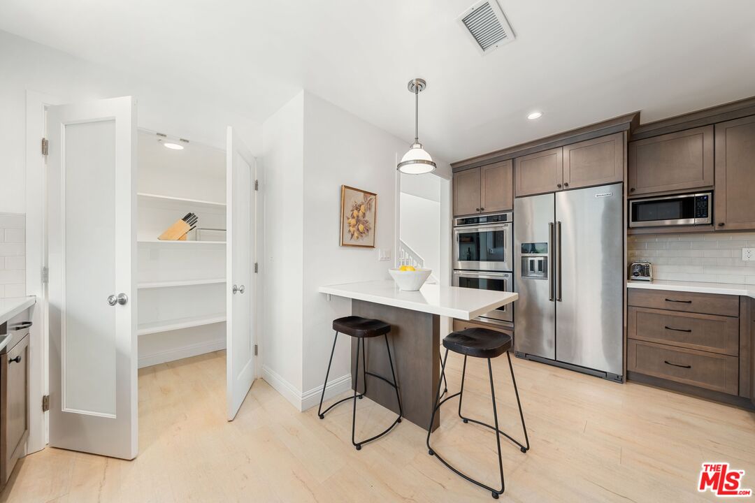 1663 Michael Lane Pacific Palisades, CA 90272 - Photo 23 of 45