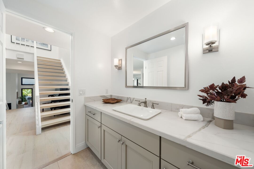 1663 Michael Lane Pacific Palisades, CA 90272 - Photo 28 of 45