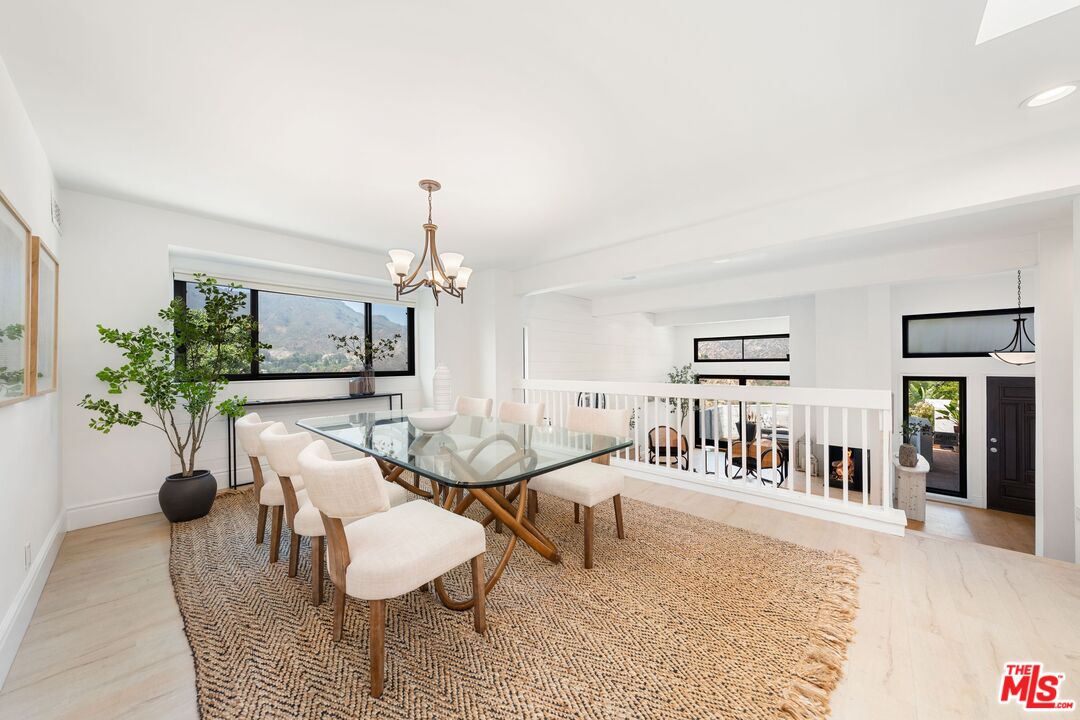 1663 Michael Lane Pacific Palisades, CA 90272 - Photo 3 of 45