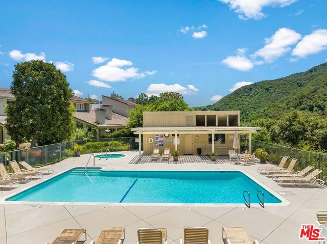 $1,525,000 | 1663 Michael Lane, Pacific Palisades, CA 90272