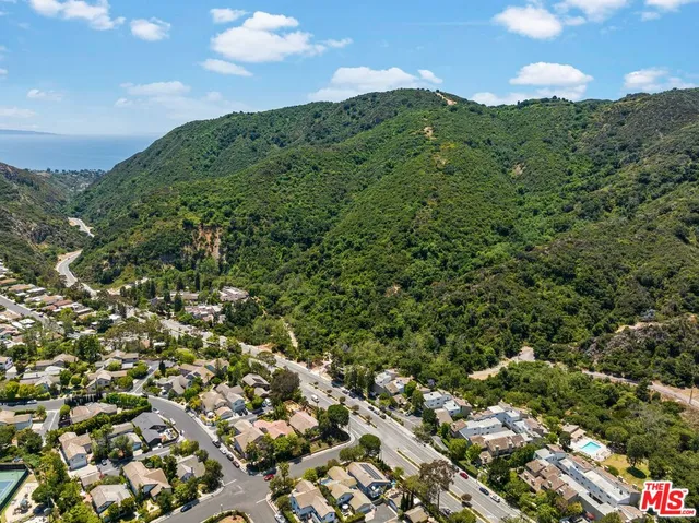 $1,525,000 | 1663 Michael Lane, Pacific Palisades, CA 90272