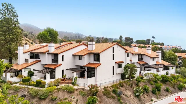 $1,525,000 | 1663 Michael Lane, Pacific Palisades, CA 90272