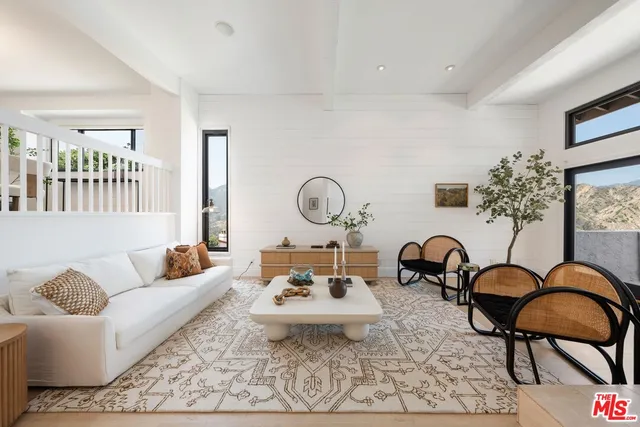 $1,525,000 | 1663 Michael Lane, Pacific Palisades, CA 90272