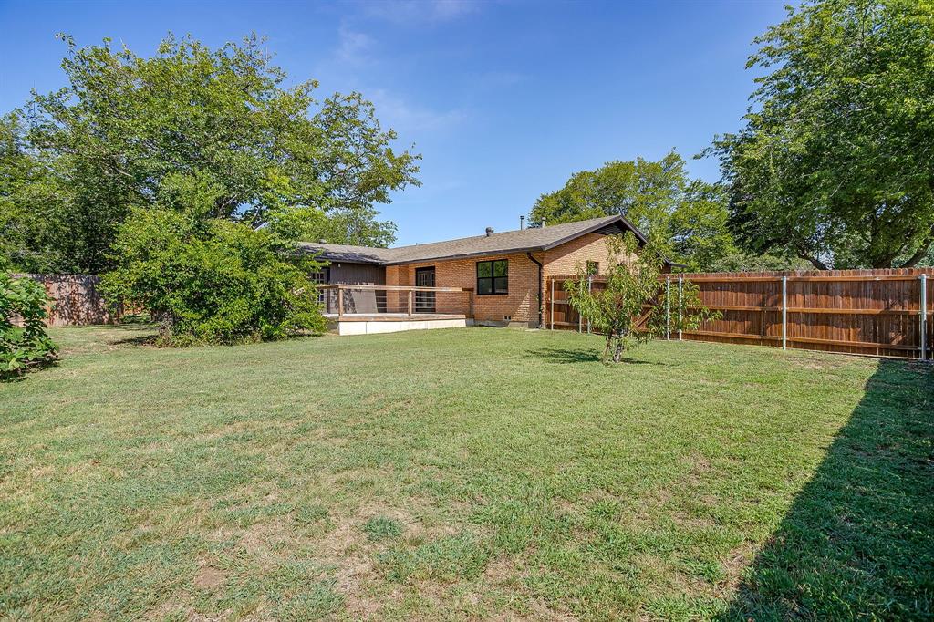 6301 Greenfield Road Fort Worth, TX 76135 - Photo 24 of 28 Gallery Image 24