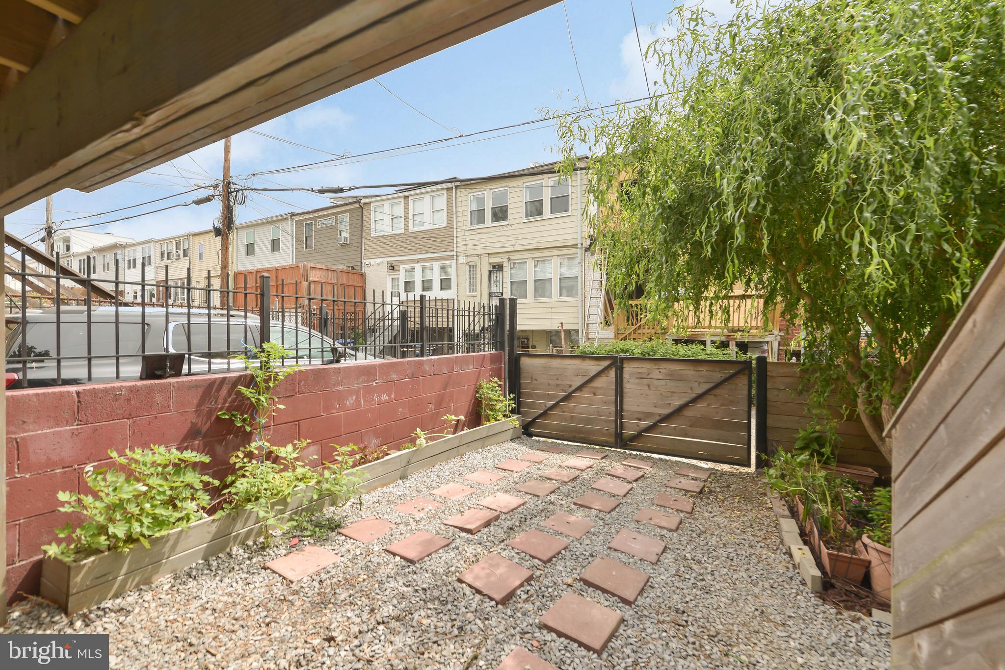 1133 Abbey Place Northeast Washington, DC 20002 - Photo 38 of 50