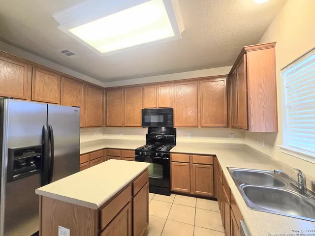 $2,095 | 12239 Painted Daisy, San Antonio, TX 78253