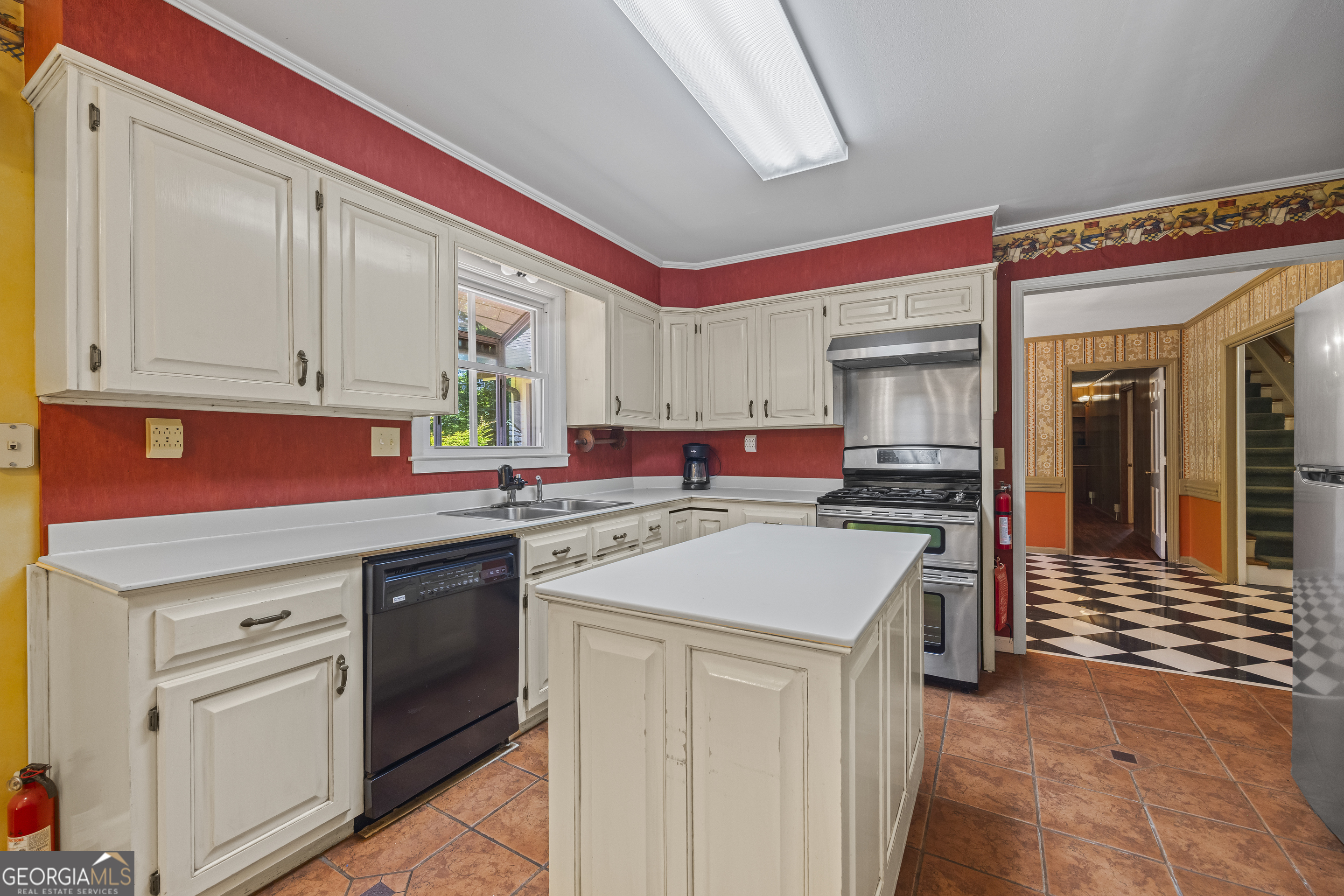 511 Rhodes Drive Elberton, GA 30635 - Photo 13 of 90