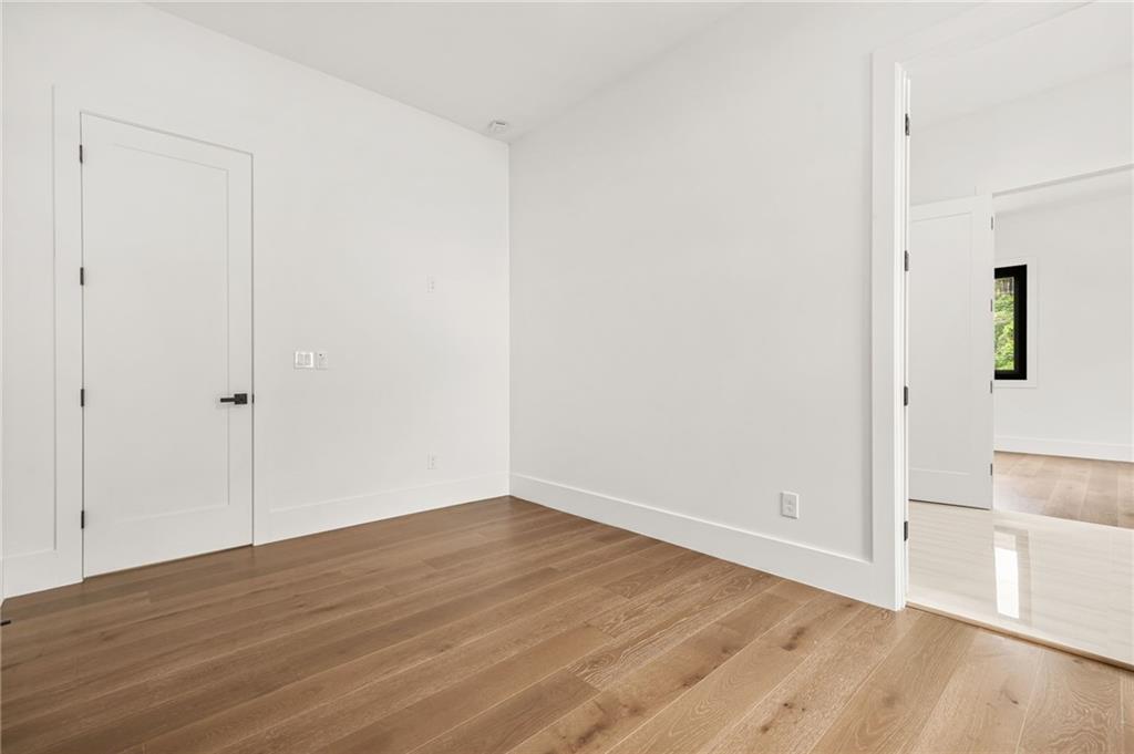 5175 Cascade Road Atlanta, GA 30331 - Photo 46 of 62