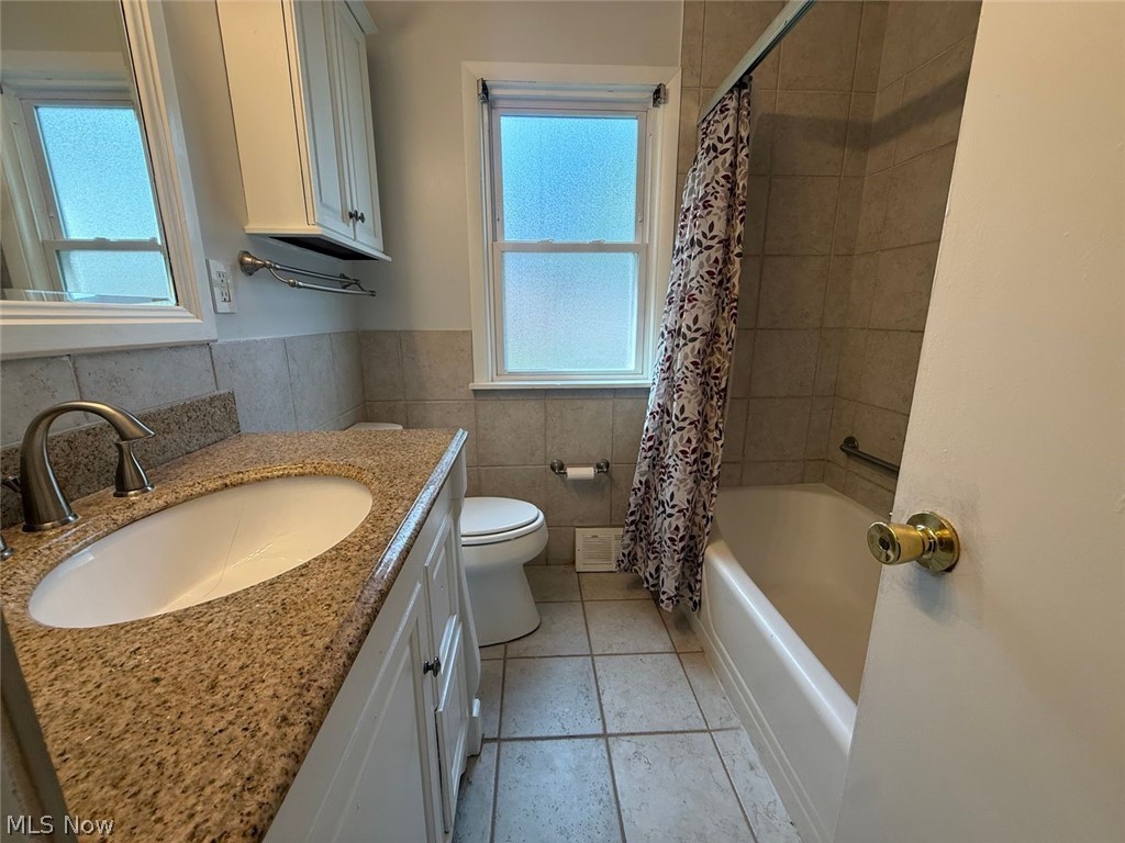 24113 East Silsby Road Beachwood, OH 44122 - Photo 12 of 28
