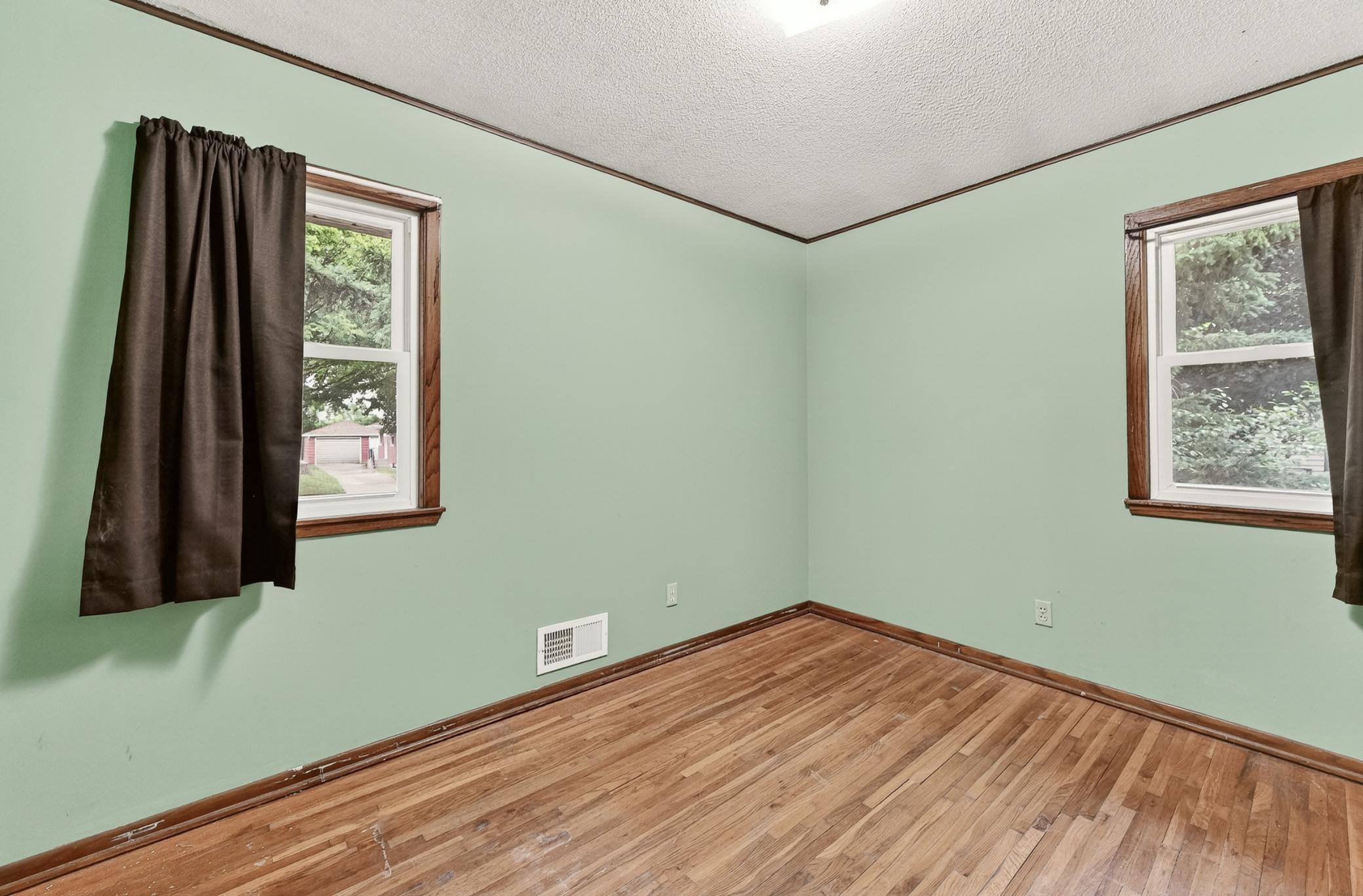 2412 25th Street Northwest Rochester, MN 55901 - Photo 12 of 25