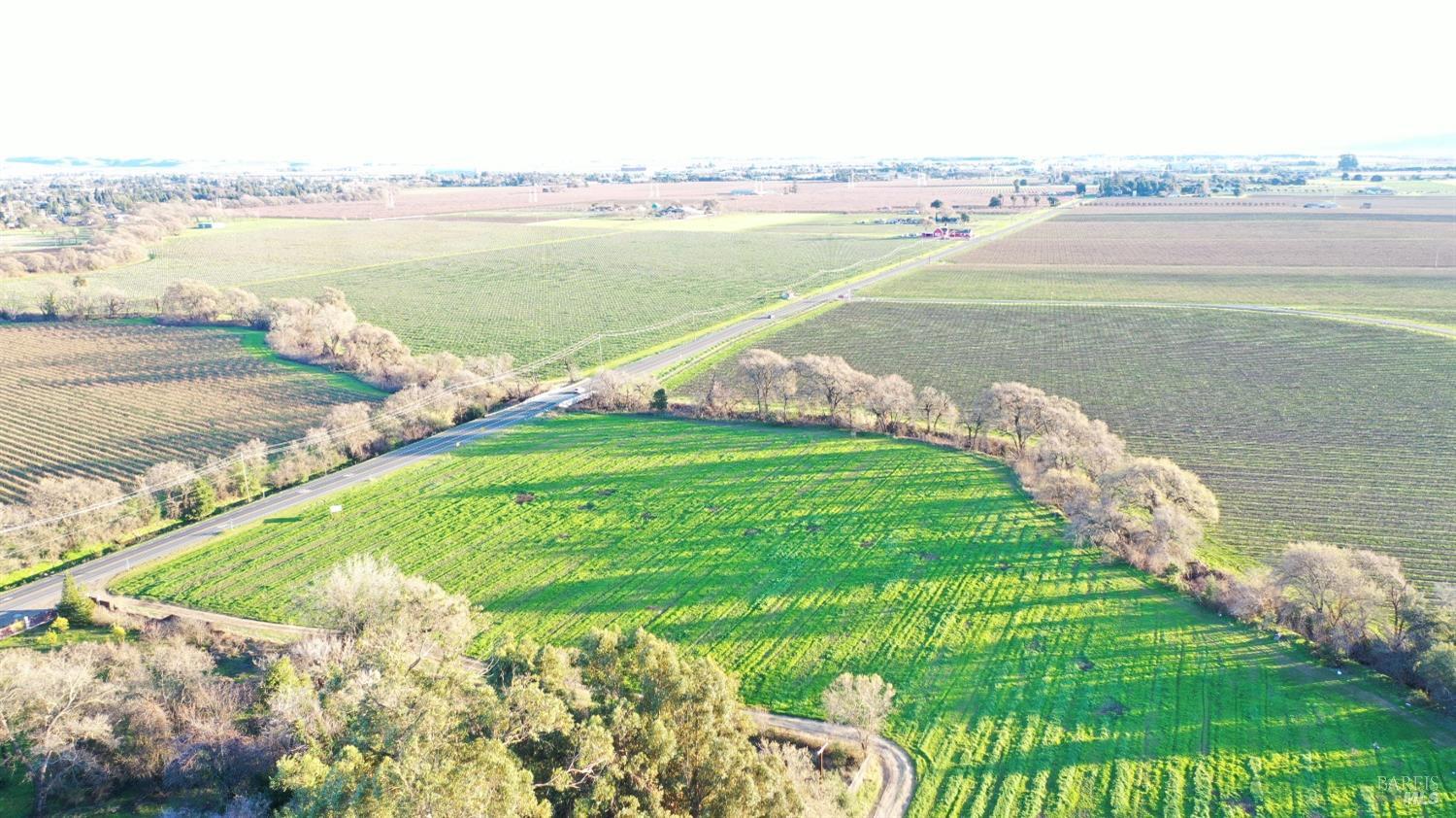 4683 Abernathy Road Fairfield, CA 94534 - Photo 19 of 44 a view of a lake with a big yard