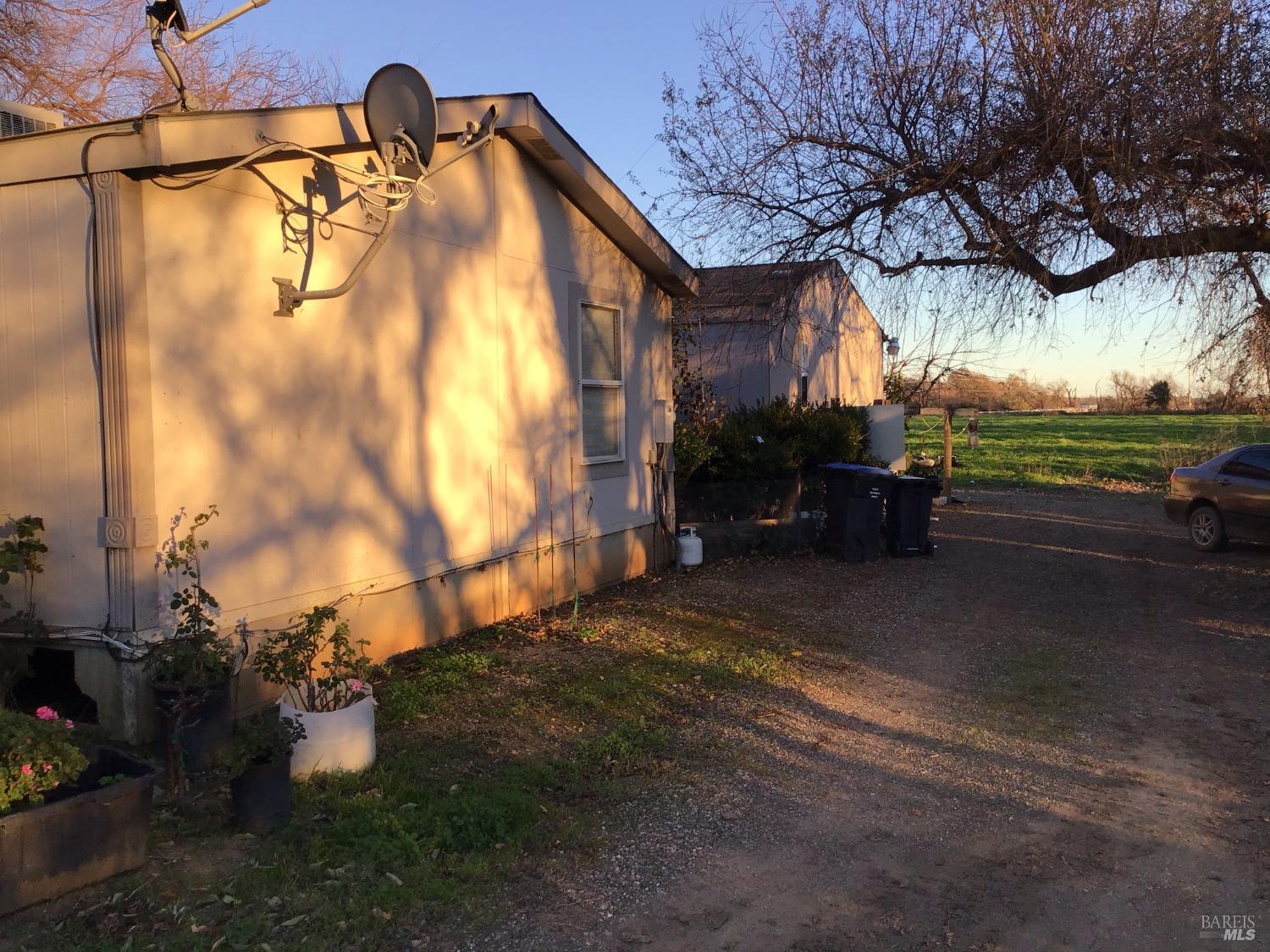 4683 Abernathy Road Fairfield, CA 94534 - Photo 38 of 44 a view of a back yard of the house