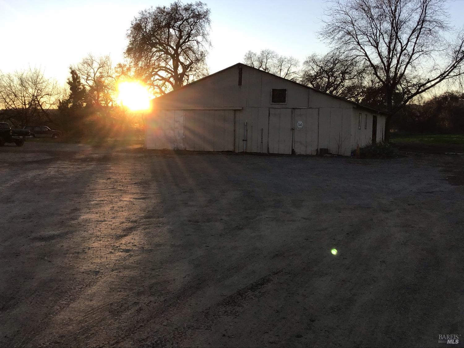4683 Abernathy Road Fairfield, CA 94534 - Photo 42 of 44 a view of a backyard of the house