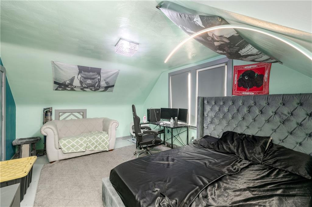 1525 Neely Street Natrona Heights, PA 15065 - Photo 18 of 26