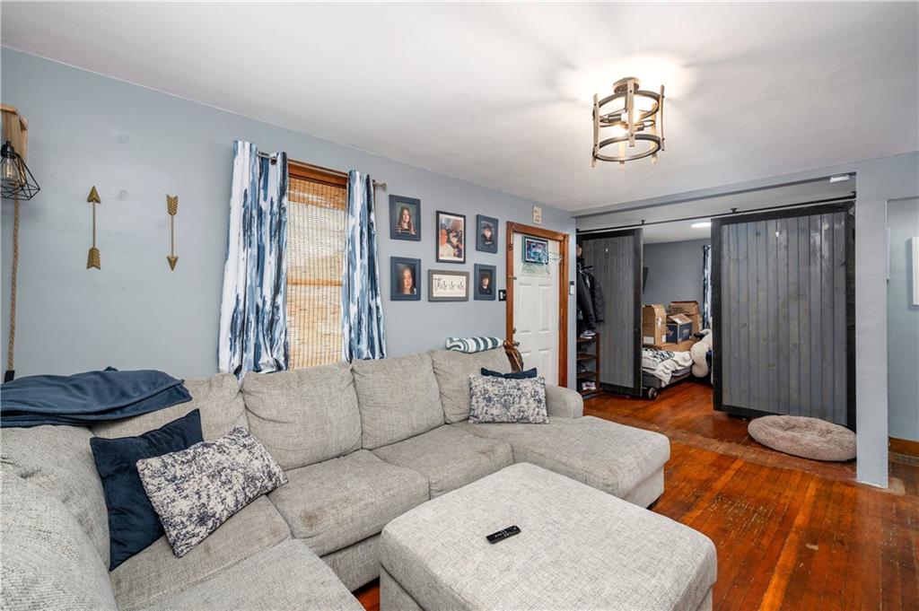 1525 Neely Street Natrona Heights, PA 15065 - Photo 8 of 26