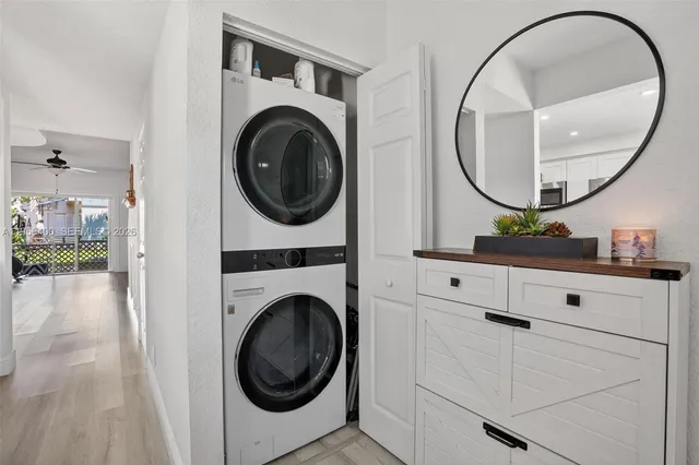 $2,300 | 8251 San Carlos Circle, Unit 8251, Tamarac, FL 33321