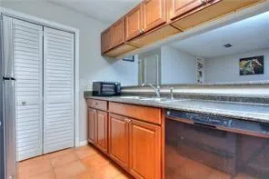 $139,900 | 586 Windchase Lane, Stone Mountain, GA 30083