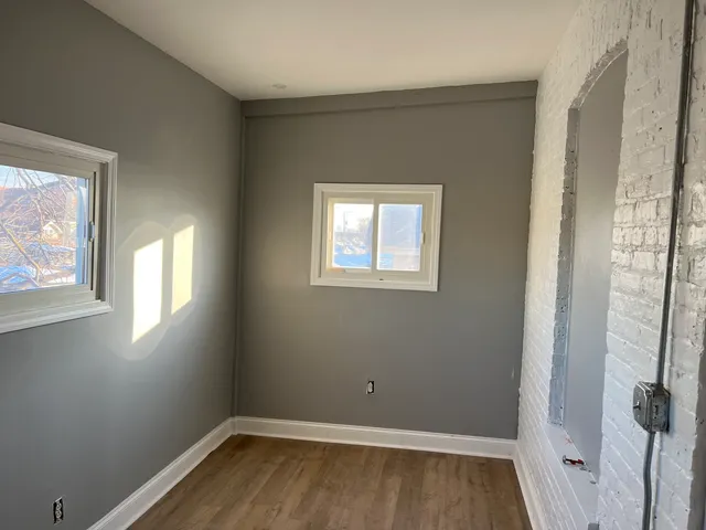 $2,000 | 1451 North Massasoit Avenue, Unit 2, Chicago, IL 60651