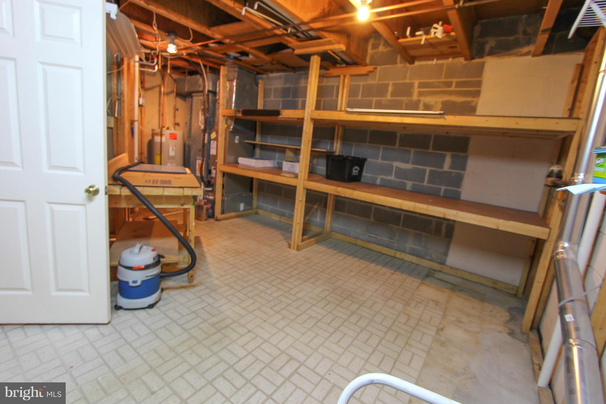 9023 Rosewall Court Springfield, VA 22152 - Photo 29 of 30 Interior (General)