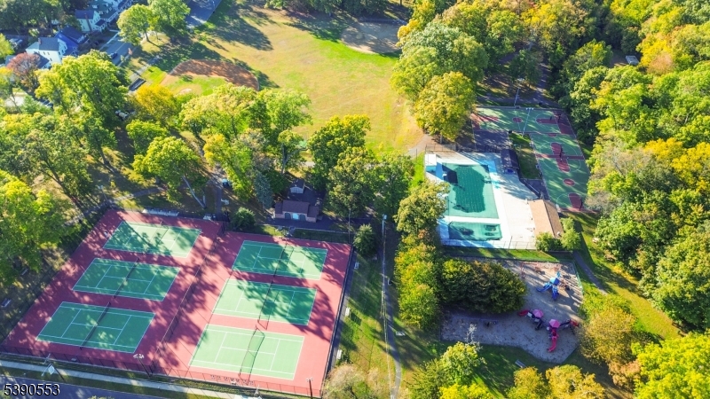 261 Orange Road Montclair, NJ 07042 - Photo 4 of 14