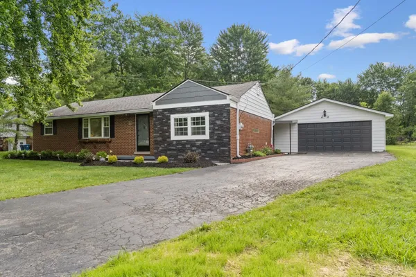 $294,000 | 224 Amelia-Olive Branch Road, Amelia, OH 45102