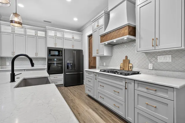 $1,085,000 | 5701 Red Cedar Street, Pensacola, FL 32507