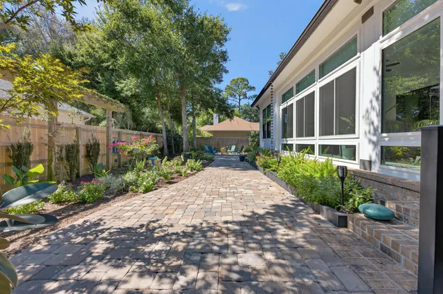 $1,085,000 | 5701 Red Cedar Street, Pensacola, FL 32507