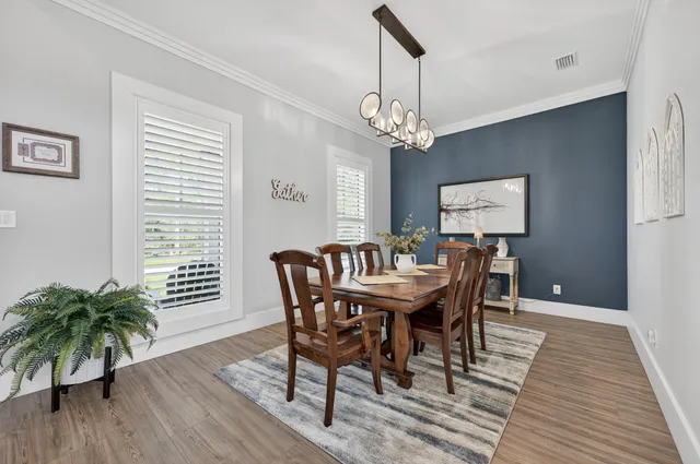 $1,085,000 | 5701 Red Cedar Street, Pensacola, FL 32507