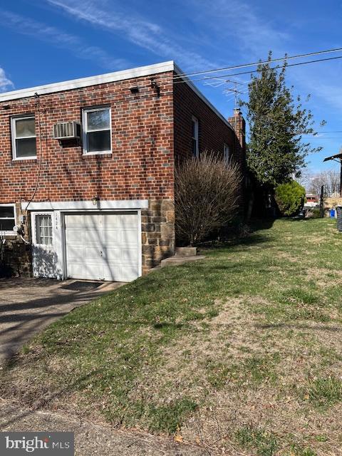 1424 Faunce Street Philadelphia, PA 19111 - Photo 3 of 19 a view of a backyard