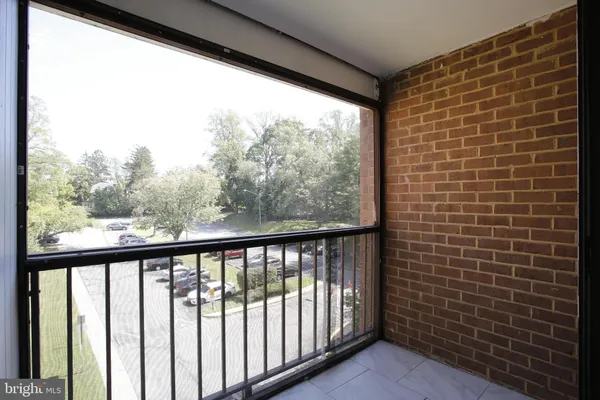 $1,650 | 6317 Park Heights Avenue, Unit 417, Baltimore, MD 21215