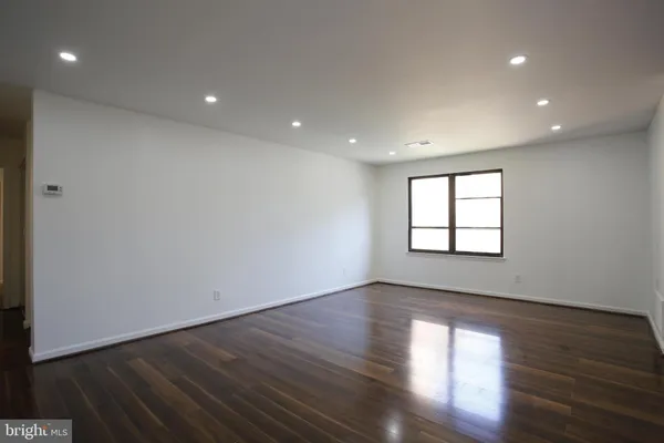 $1,650 | 6317 Park Heights Avenue, Unit 417, Baltimore, MD 21215