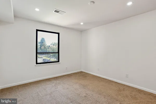 $1,650 | 6317 Park Heights Avenue, Unit 417, Baltimore, MD 21215