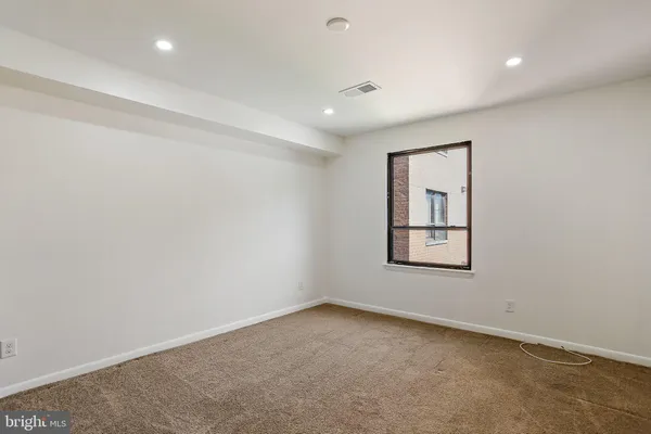 $1,650 | 6317 Park Heights Avenue, Unit 417, Baltimore, MD 21215