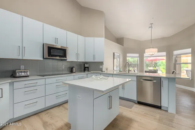 $8,000 | 9386 East Southwind Lane, Scottsdale, AZ 85262