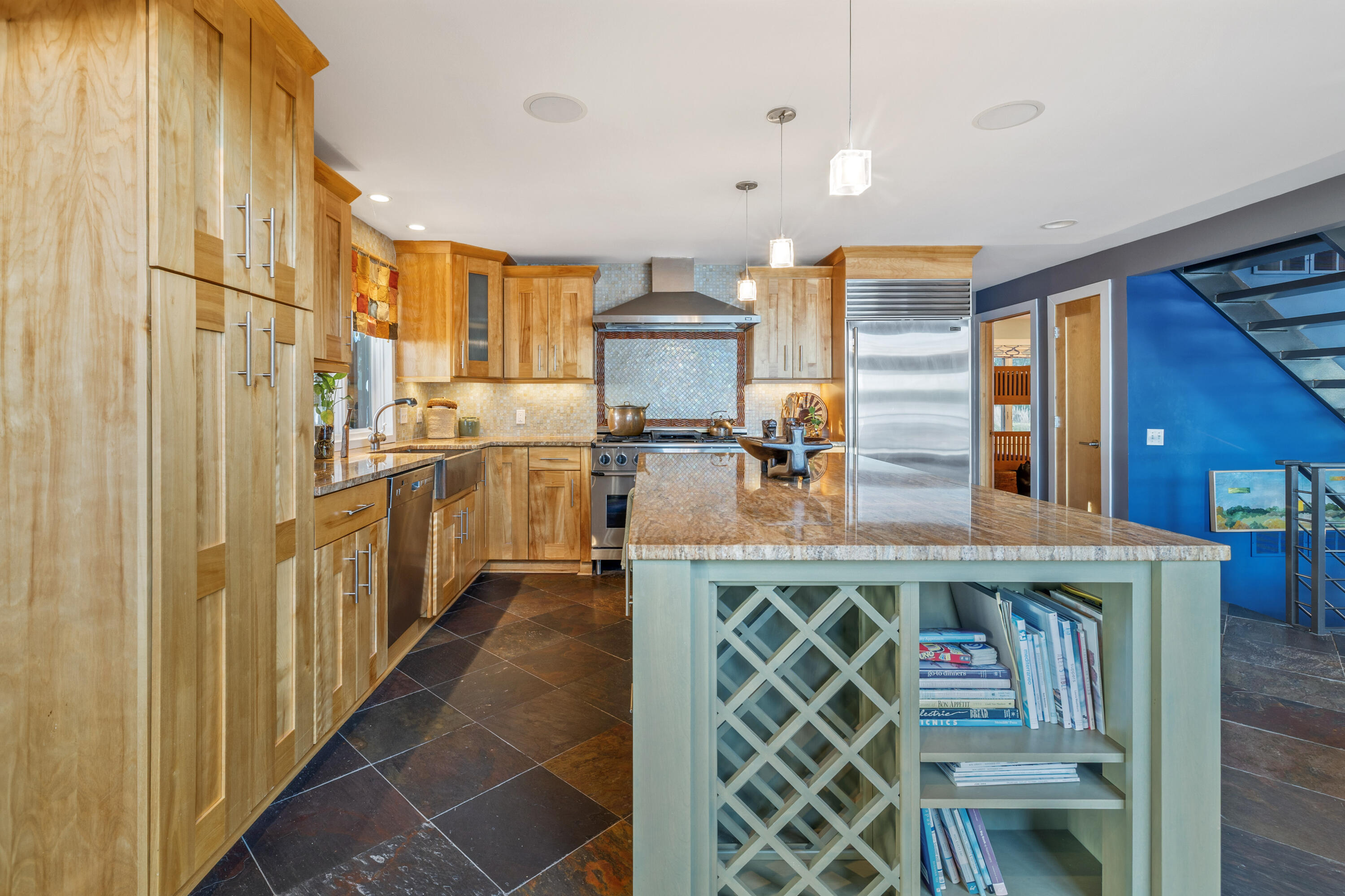 2810 Willow Point Drive Delavan, WI 53115 - Photo 12 of 36 Kitchen