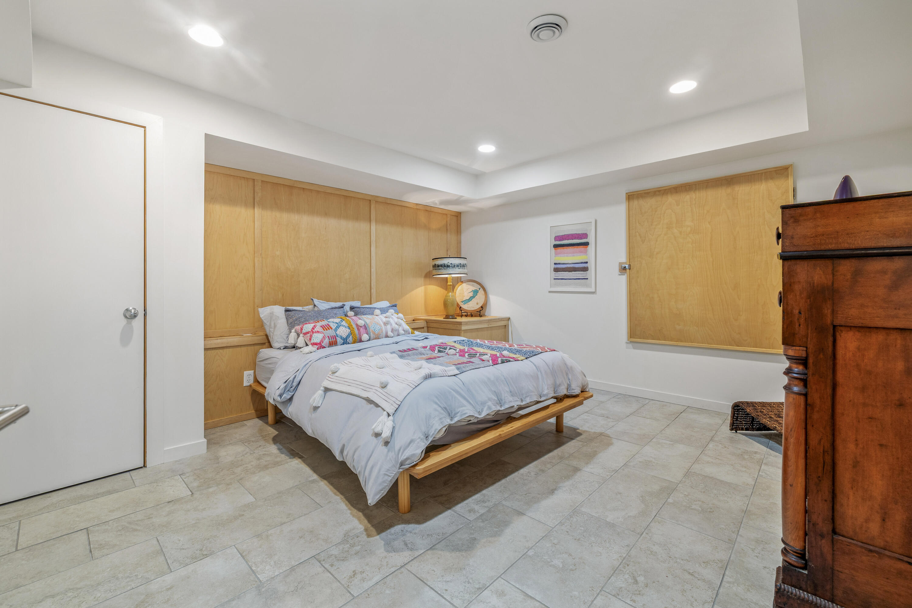 2810 Willow Point Drive Delavan, WI 53115 - Photo 26 of 36 Guest Bedroom