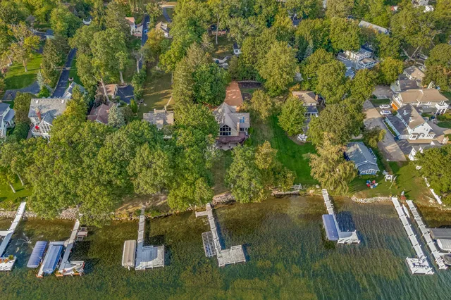 $3,350,000 | 2810 Willow Point Drive, Delavan, WI 53115