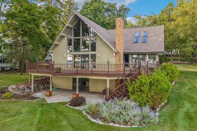 $3,350,000 | 2810 Willow Point Drive, Delavan, WI 53115
