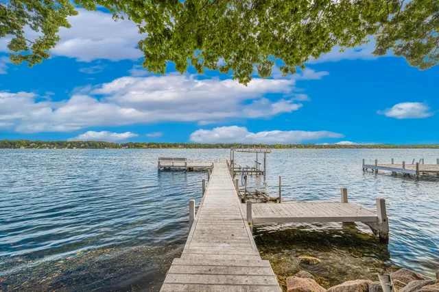 $3,350,000 | 2810 Willow Point Drive, Delavan, WI 53115