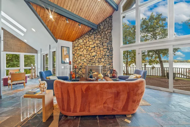 $3,350,000 | 2810 Willow Point Drive, Delavan, WI 53115