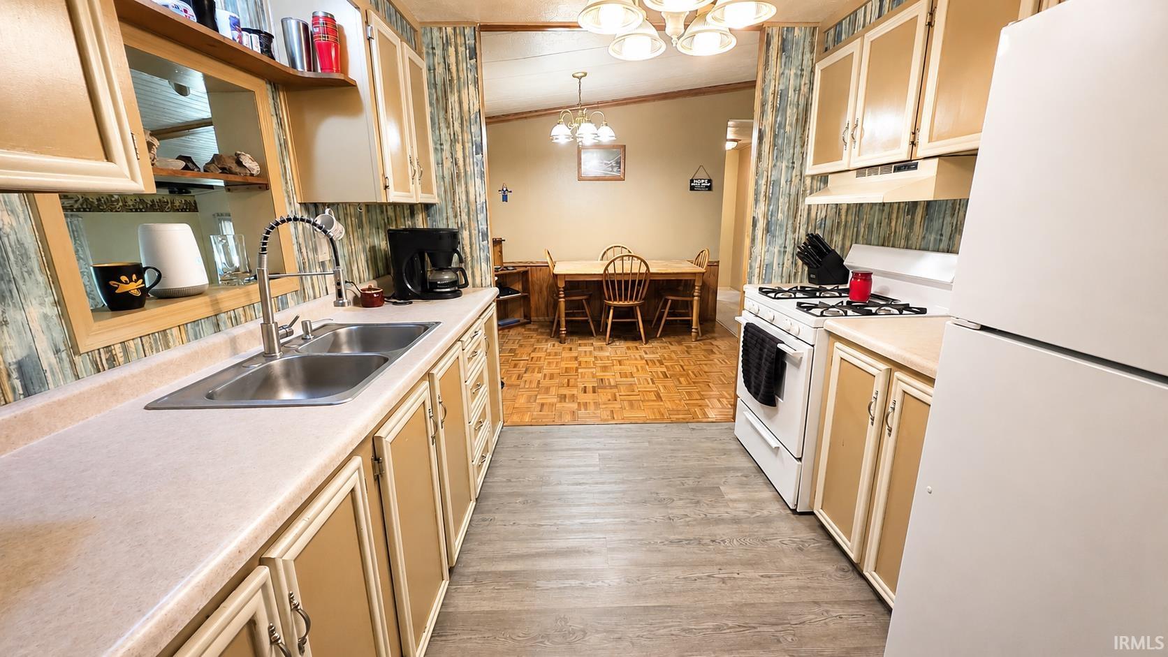 13430 4th Road Plymouth, IN 46563 - Photo 17 of 39