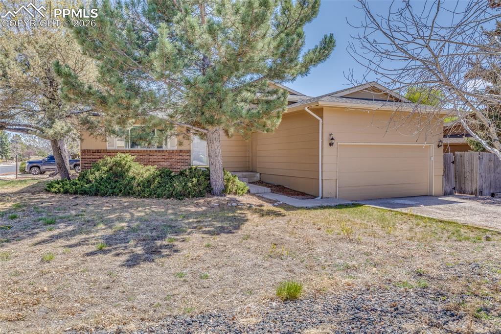 6095 Del Rey Drive Colorado Springs, CO 80918 - Photo 1 of 30