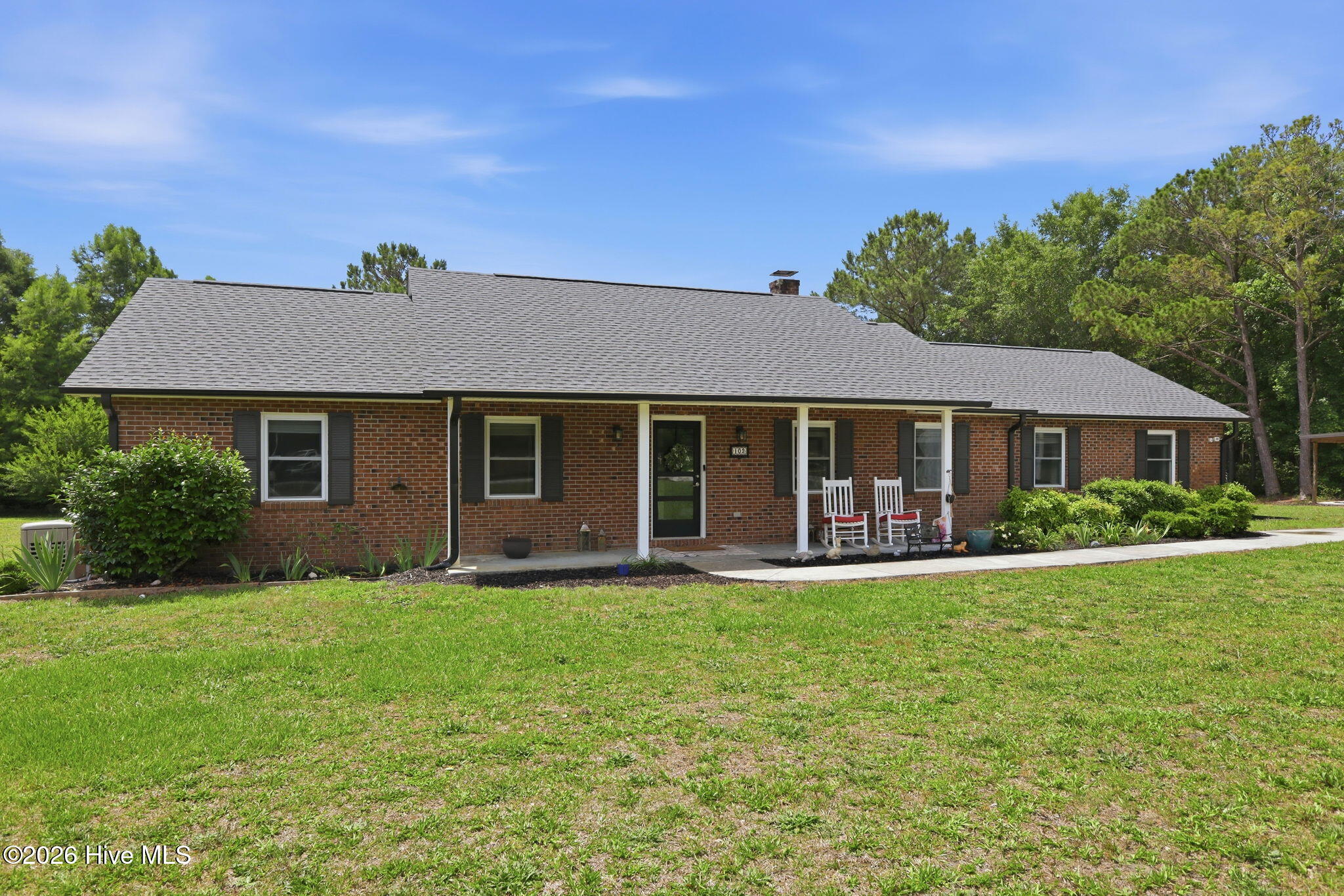 102 Beaver Trail Hubert, NC 28539 - Photo 2 of 54 3-web-or-mls-1S3A2686