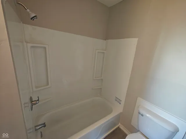 $695 | 316 East Franklin Street, Unit 6, Shelbyville, IN 46176