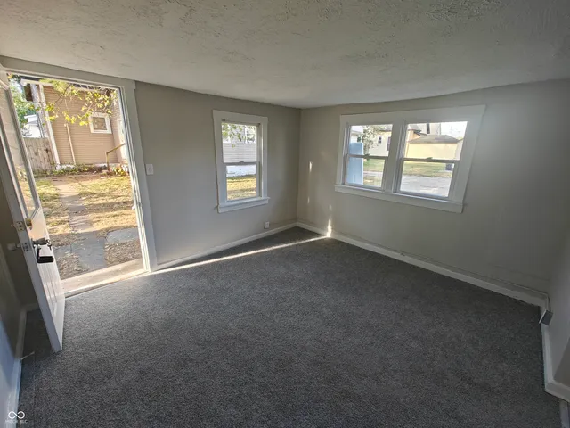 $695 | 316 East Franklin Street, Unit 6, Shelbyville, IN 46176