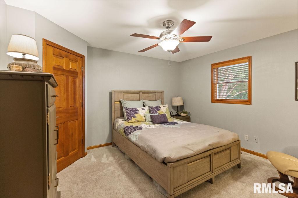4214 Abbey Ridge Court Quincy, IL 62305 - Photo 13 of 35 Gallery Image 13