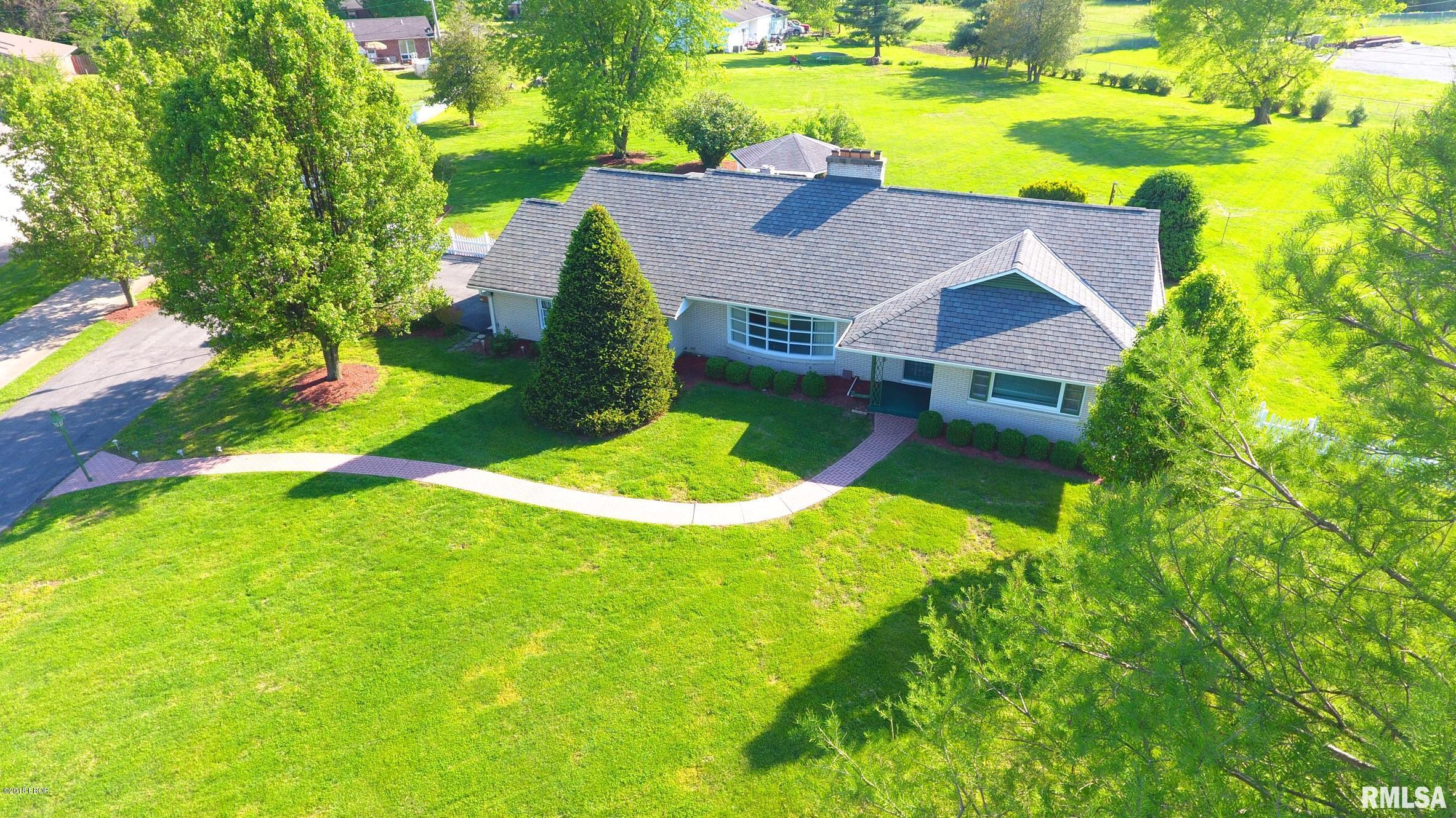 420 Bainbridge Road Marion, IL 62959 - Photo 2 of 39 Gallery Image 2
