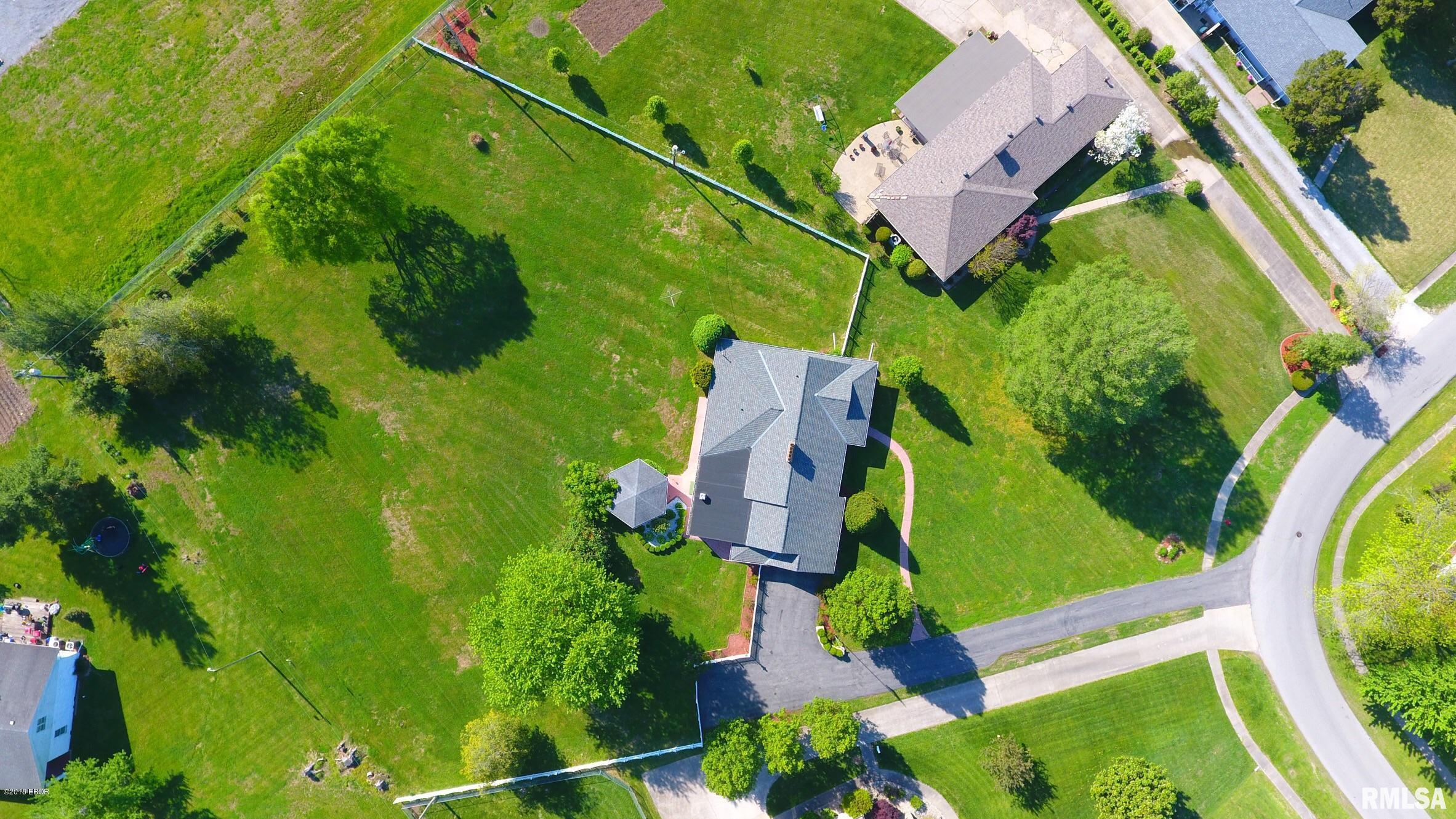 420 Bainbridge Road Marion, IL 62959 - Photo 15 of 39 Gallery Image 15