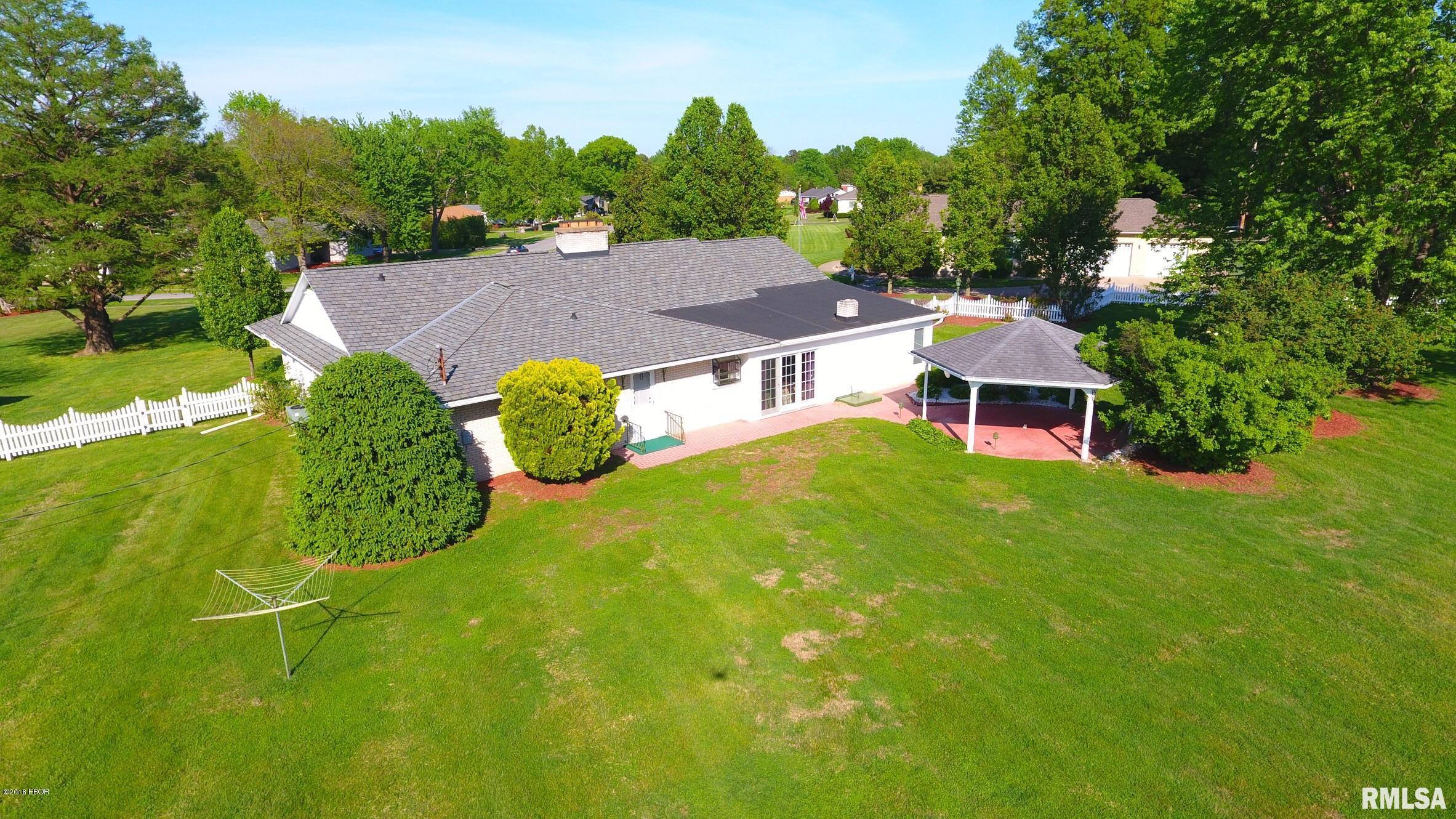 420 Bainbridge Road Marion, IL 62959 - Photo 16 of 39 Gallery Image 16
